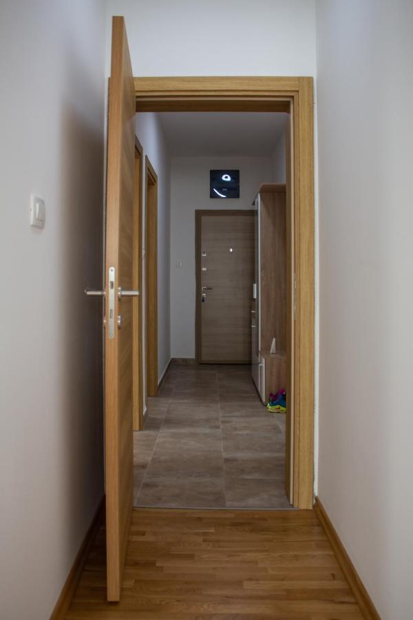 Apartman Mazic Nikšić Buitenkant foto