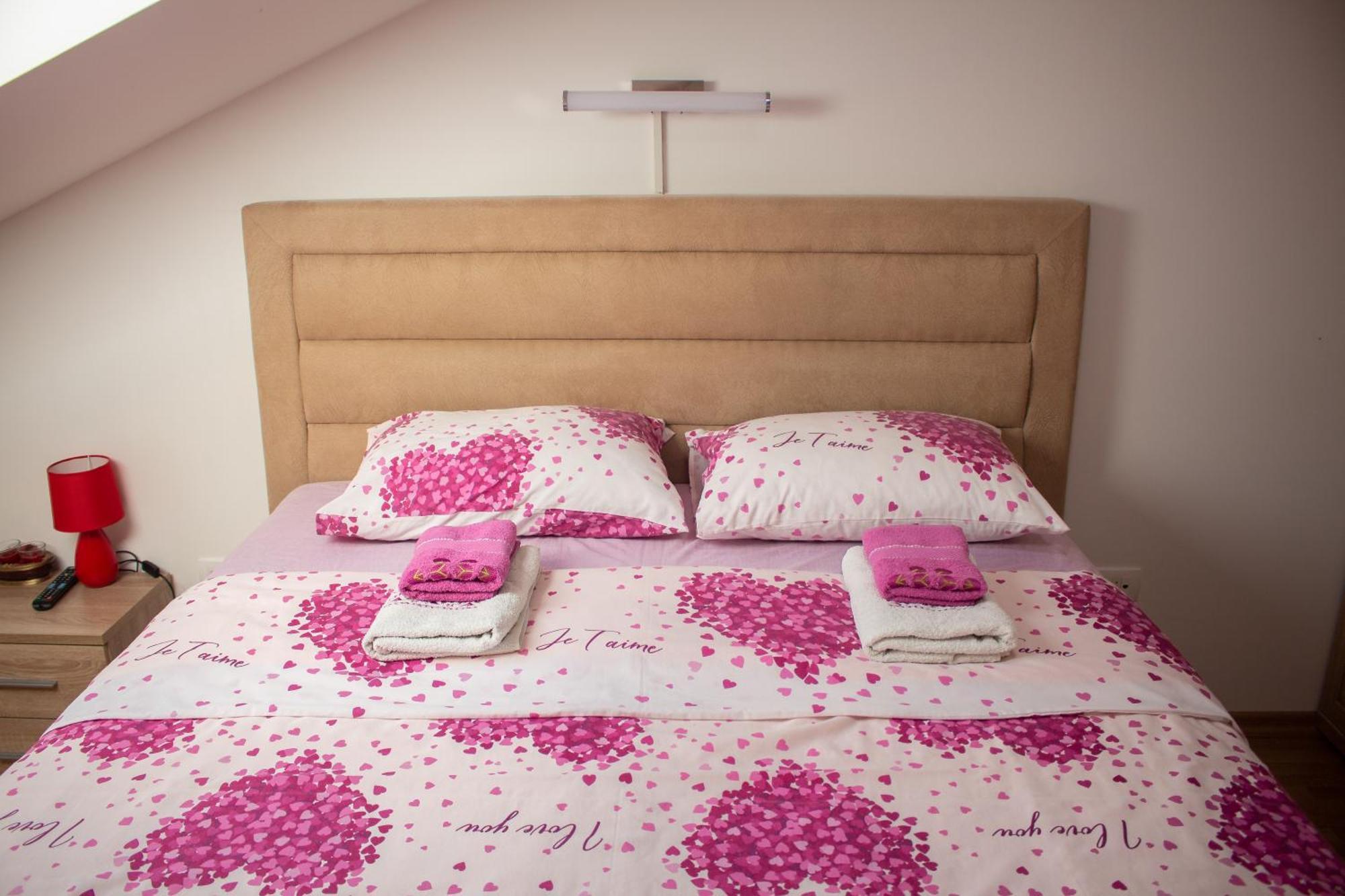 Apartman Mazic Nikšić Buitenkant foto